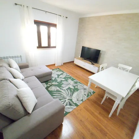 Apartment Caldas Da Rainha's & Brown *