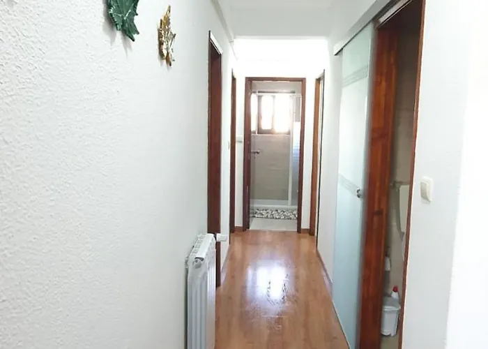 Caldas Da Rainha's & Brown *